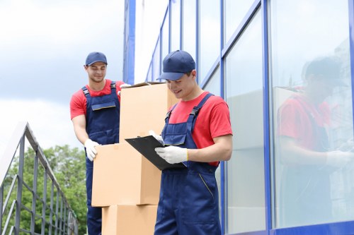 Storage pricing discussion for a property on a busy street with access limits
