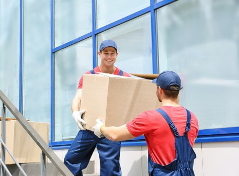 Man and van service assisting a home move in Eastham